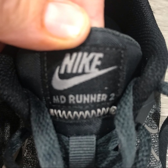 Nike Md Runner 2 Eng Mesh Anthracite Black Runners - Picture 7 of 7